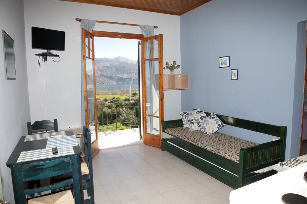 Aparthotel Panorama à Lixouri Extérieur photo