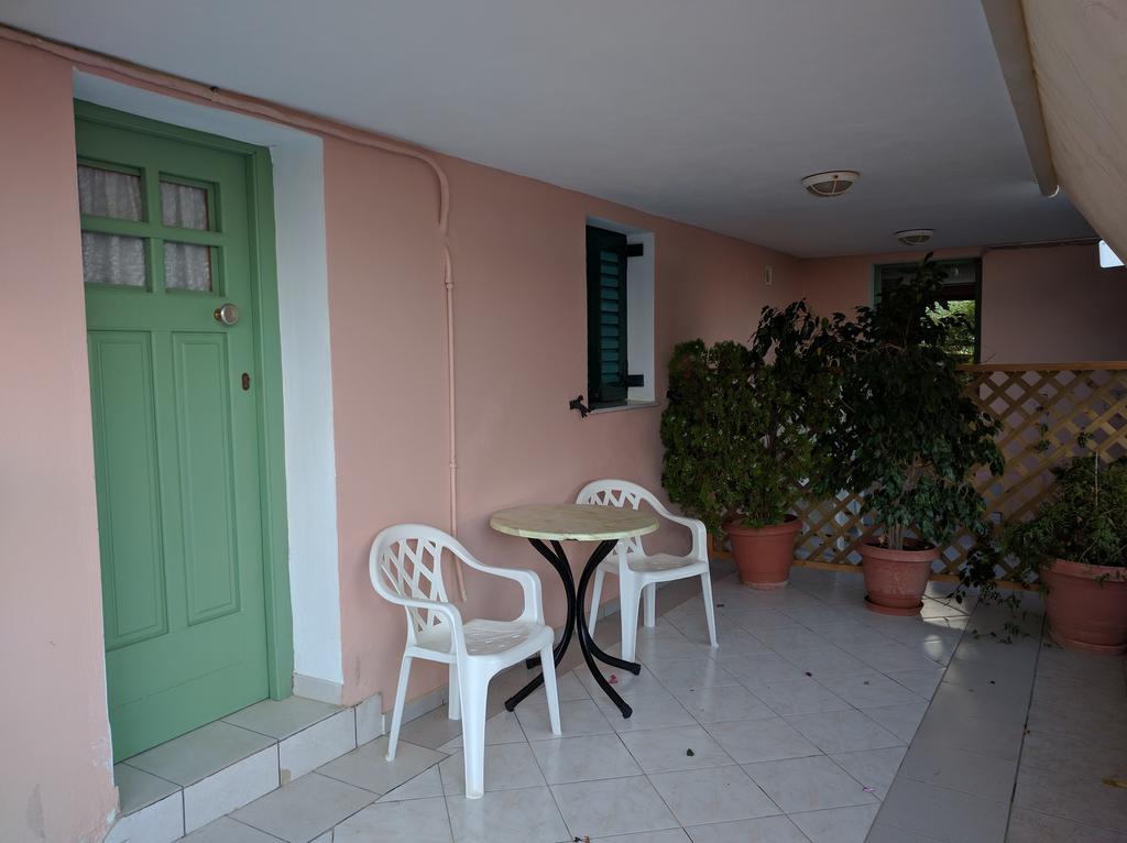Aparthotel Panorama à Lixouri Extérieur photo