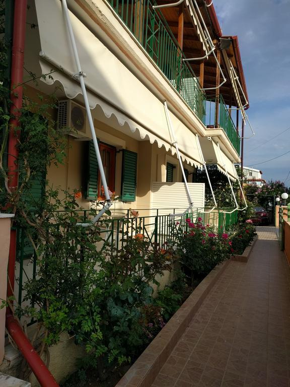Aparthotel Panorama à Lixouri Extérieur photo